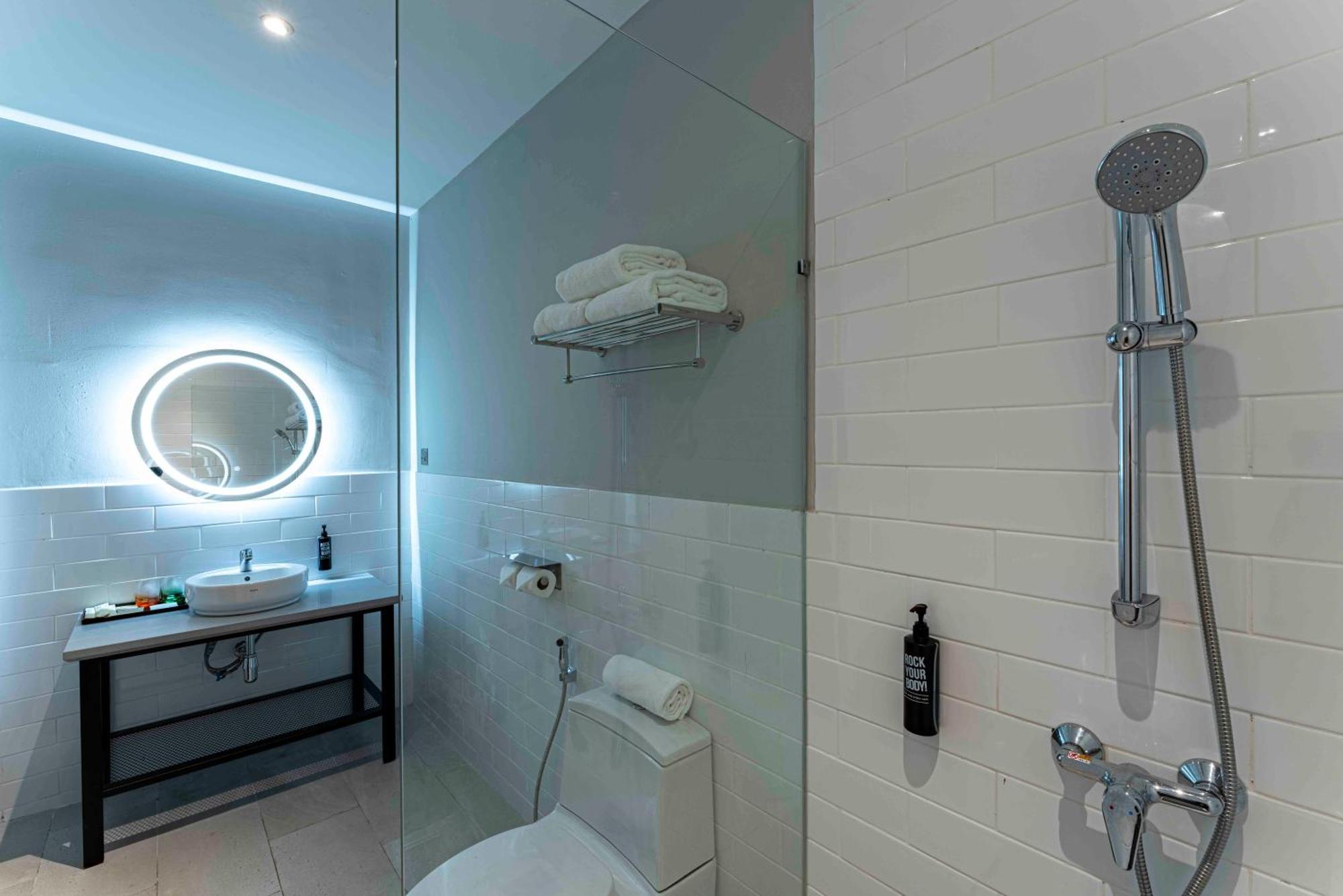 Ibis Styles Sepang Klia Hotell Exteriör bild