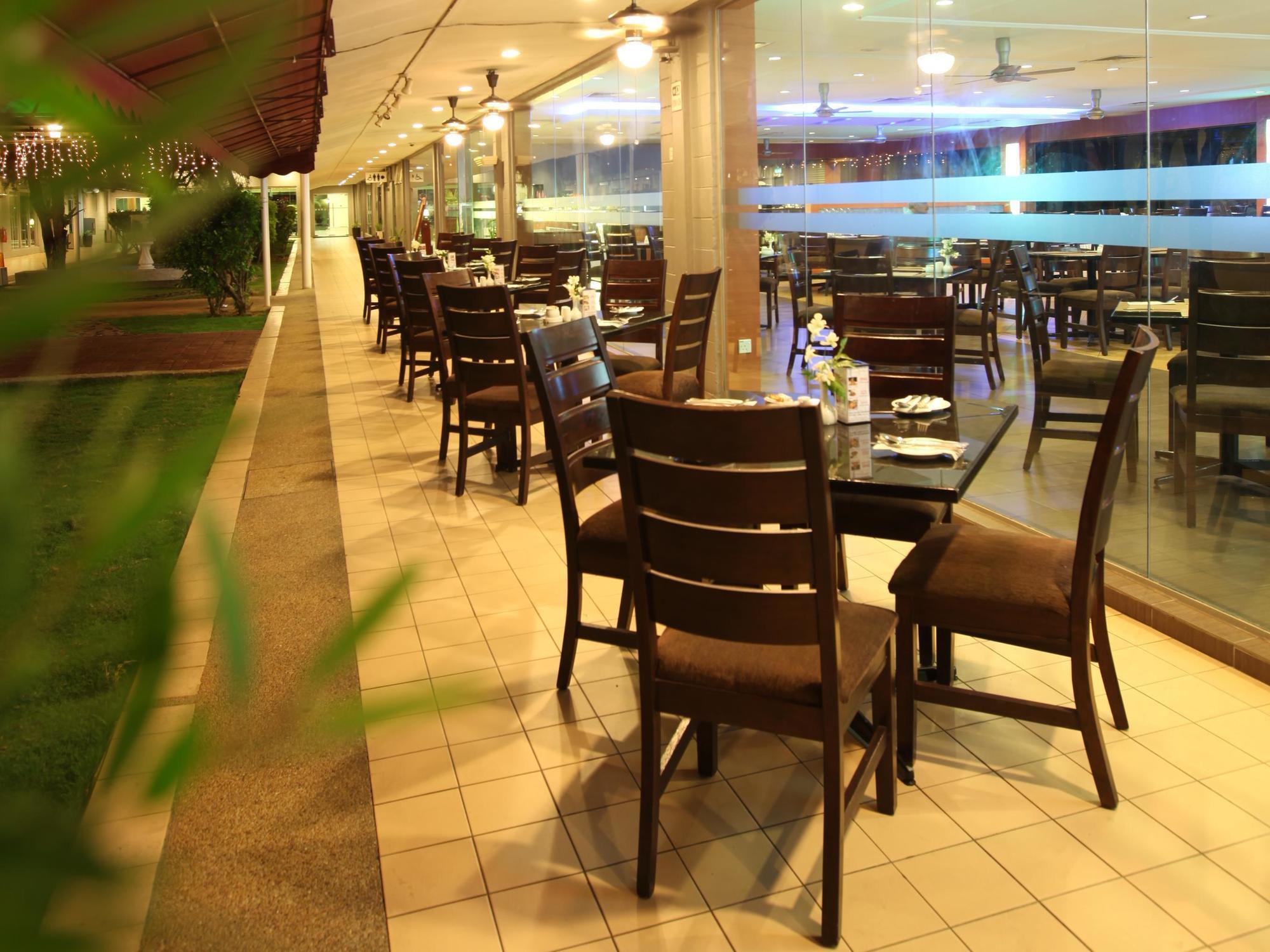 Ibis Styles Sepang Klia Hotell Exteriör bild